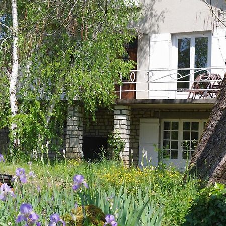 Au Catalpa Panzió La Chapelle-Faucher Kültér fotó