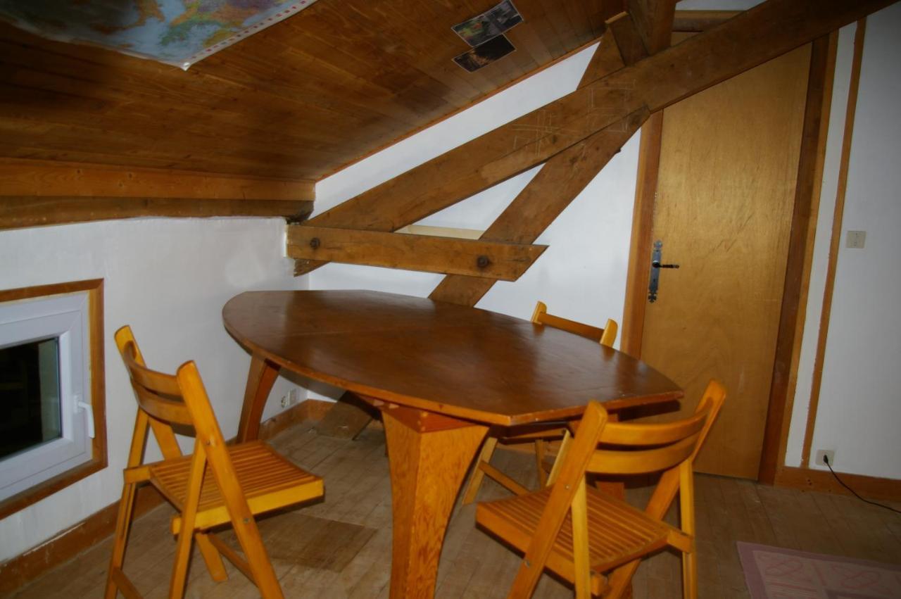 Au Catalpa Panzió La Chapelle-Faucher Kültér fotó