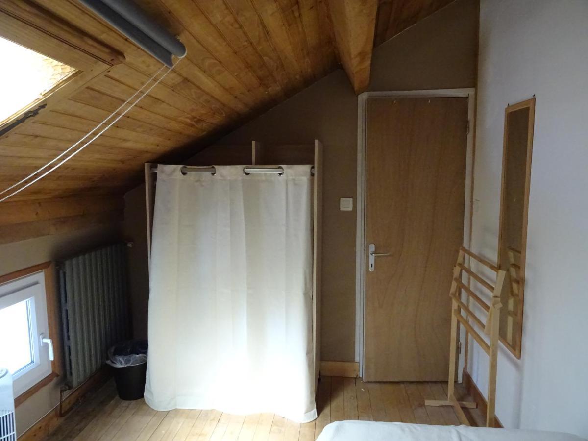 Au Catalpa Panzió La Chapelle-Faucher Kültér fotó